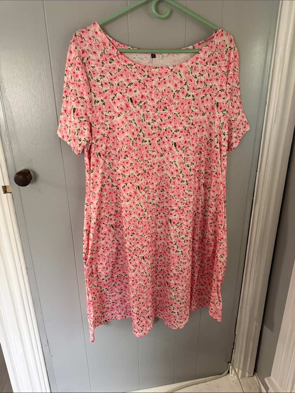 Women's Pink Floral Short Sleeve Tunic Top